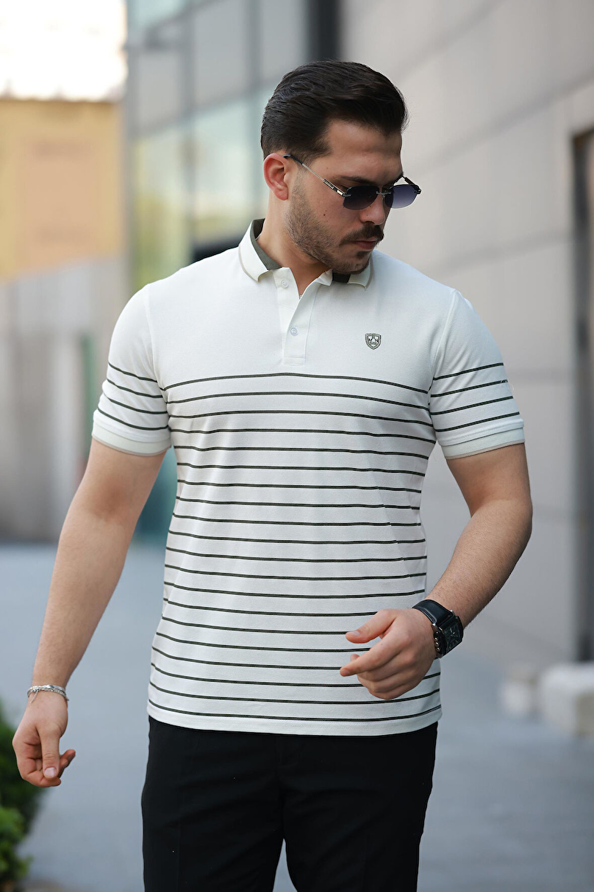 Miron Beyaz Çizgili Polo Yaka Kısa Kollu Tişört-2515