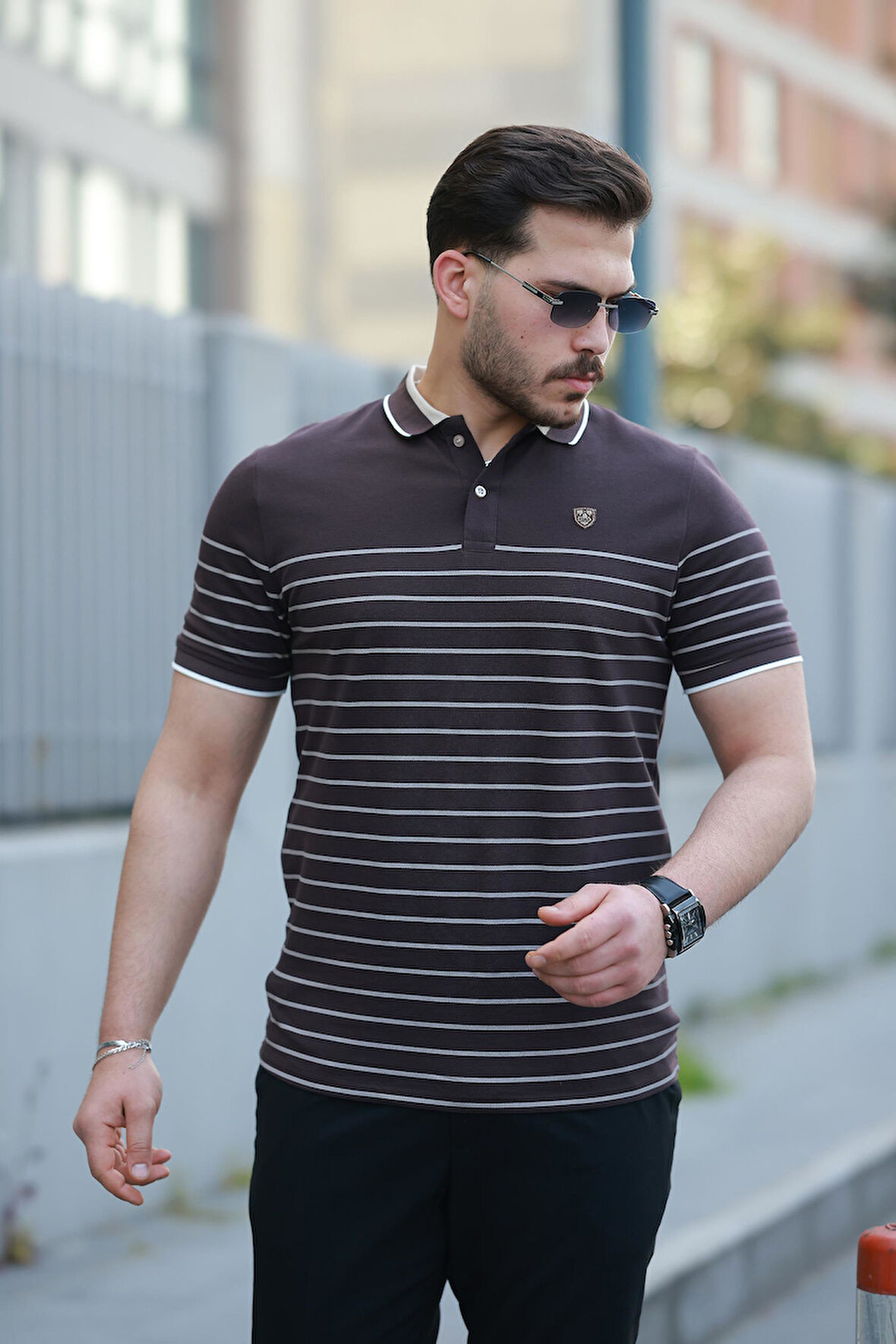 Miron Kahverengi Çizgili Polo Yaka Kısa Kollu Tişört-2515