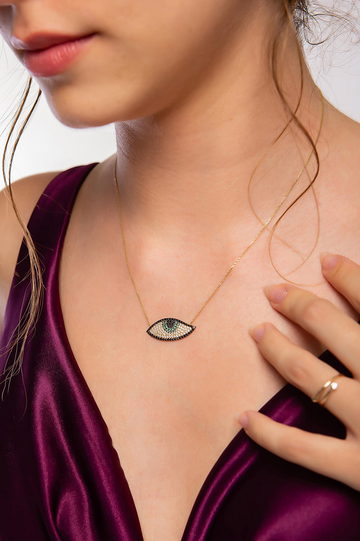 Siyah Göz Damla Kolye