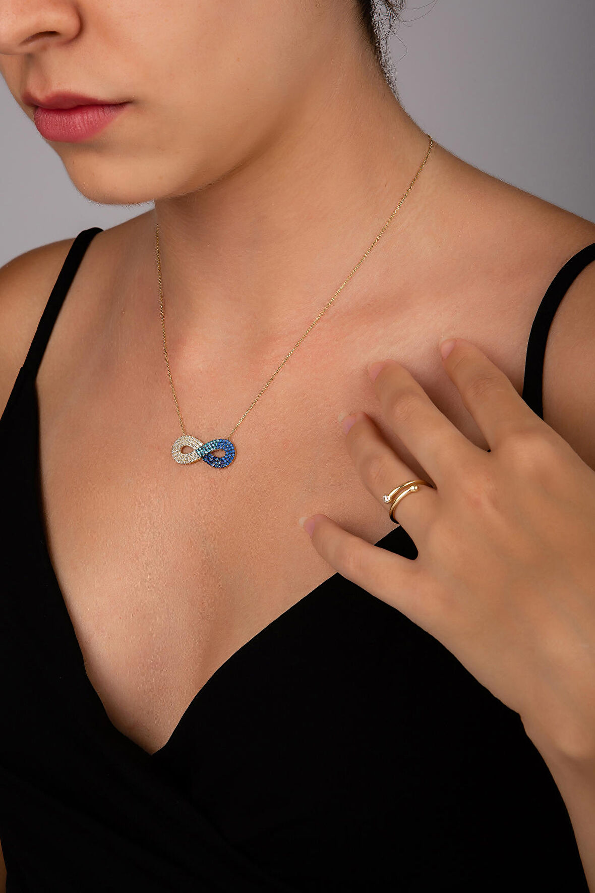 Taşlı Sonsuzluk Kolye