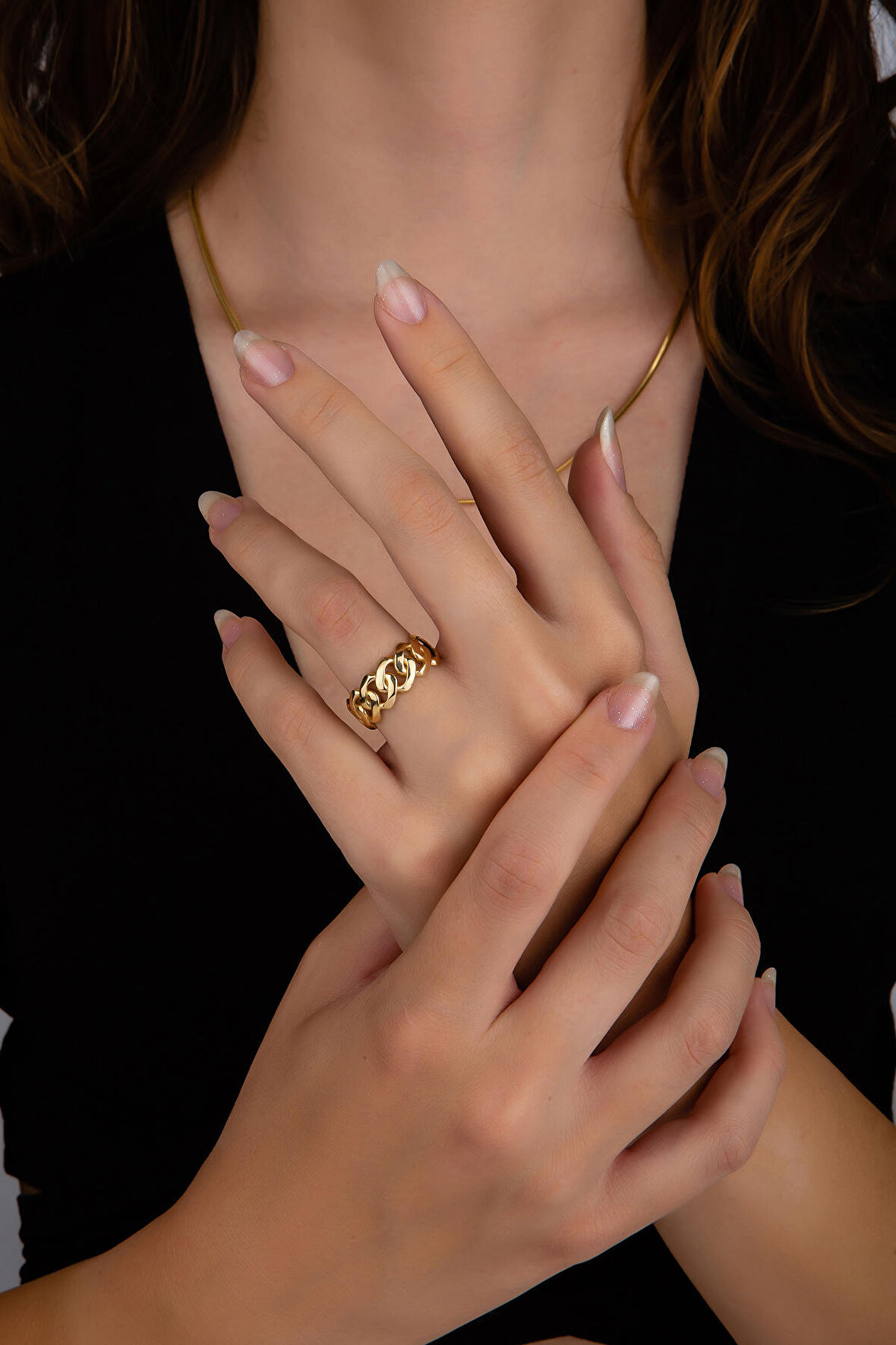 Kare Burgulu Yüzük