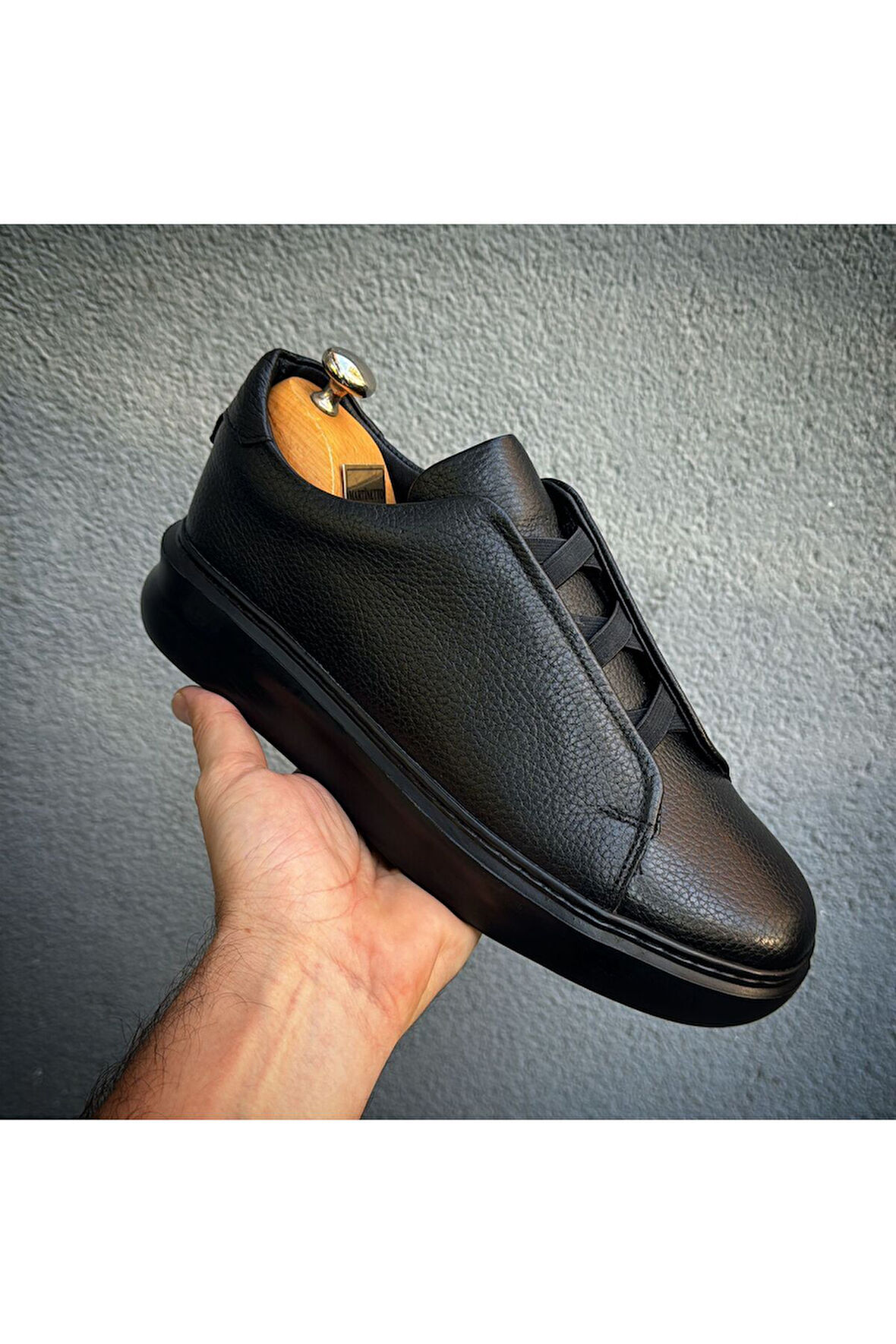 SİYAH ERKEK %100 HAKİKİ DERİ BAĞCIKSIZ LASTİKLİ RAHAT GÜNLÜK AYAKKABI