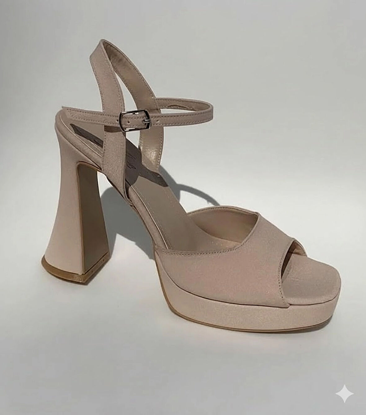 Mergenshoes K051 Ten 12 Cm Platform Topuklu Kadın Ayakkabı