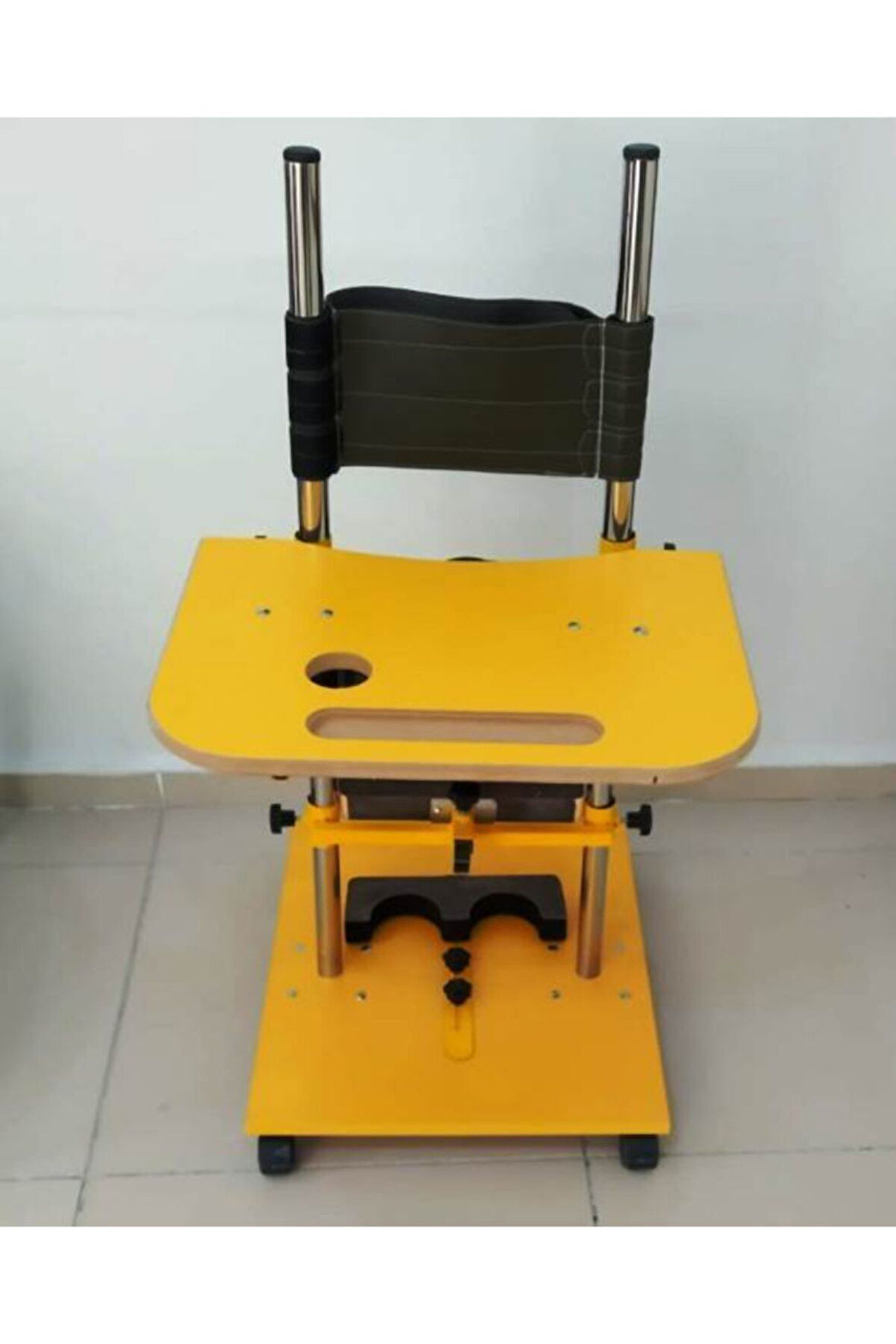 Ayakta Dik Durma Sehpası 6-10 Yaş - Sarı - Standing Table - Ayakta Dik Tutma Sehpası