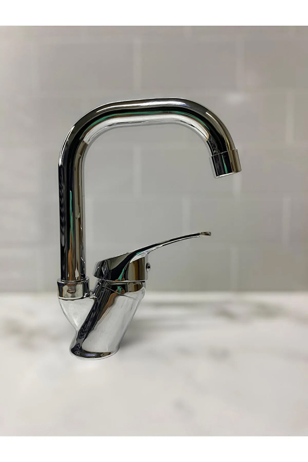KROM KÖŞE BORULU LAVABO BATARYASI