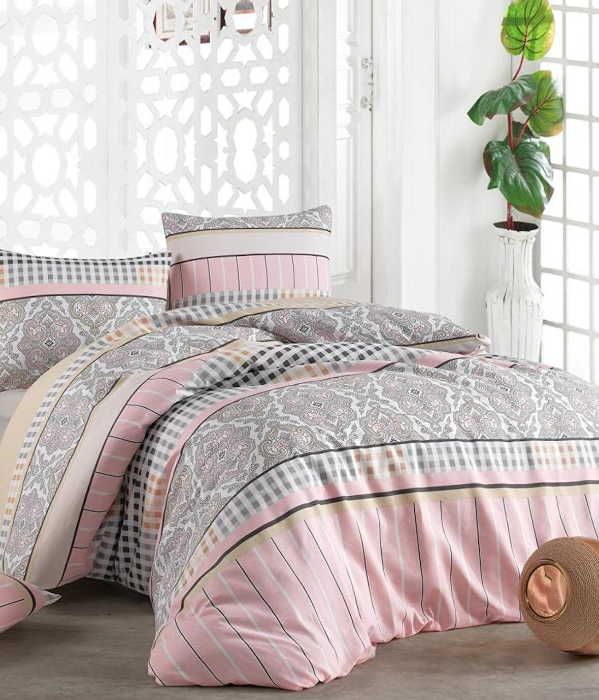 The Ecosse Çarşafı Lastikli Çift Kişilik Nevresim Takımı-Ares Pudra