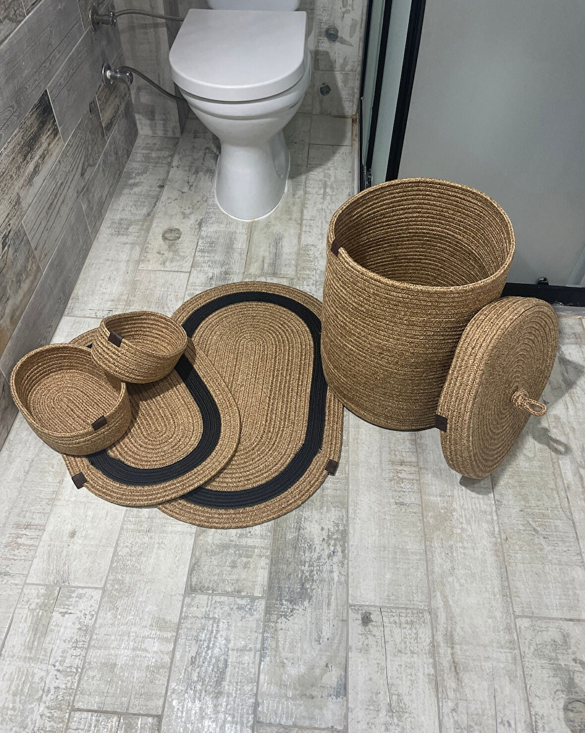 Jüt Hasır 5li Banyo Seti, Çamaşır Sepeti, Paspas Takımı, Oval Sepet-Siyah Çizgili