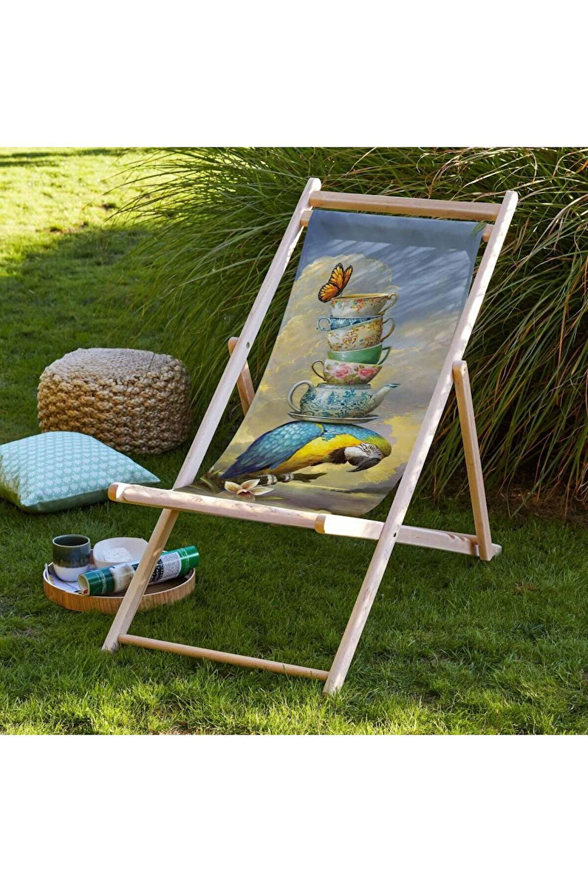 Papağan Tasarımlı Katlanır Şezlong (Ahşap Fırınlanmış Gürgen Ağacı, Süet Kumaş)