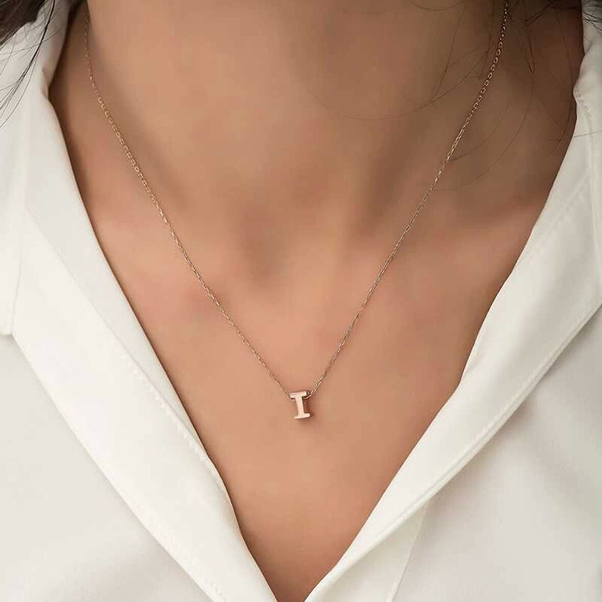 MuI MuI Gümüş Rose 3 Boyutlu I Harf Bayan Kolye