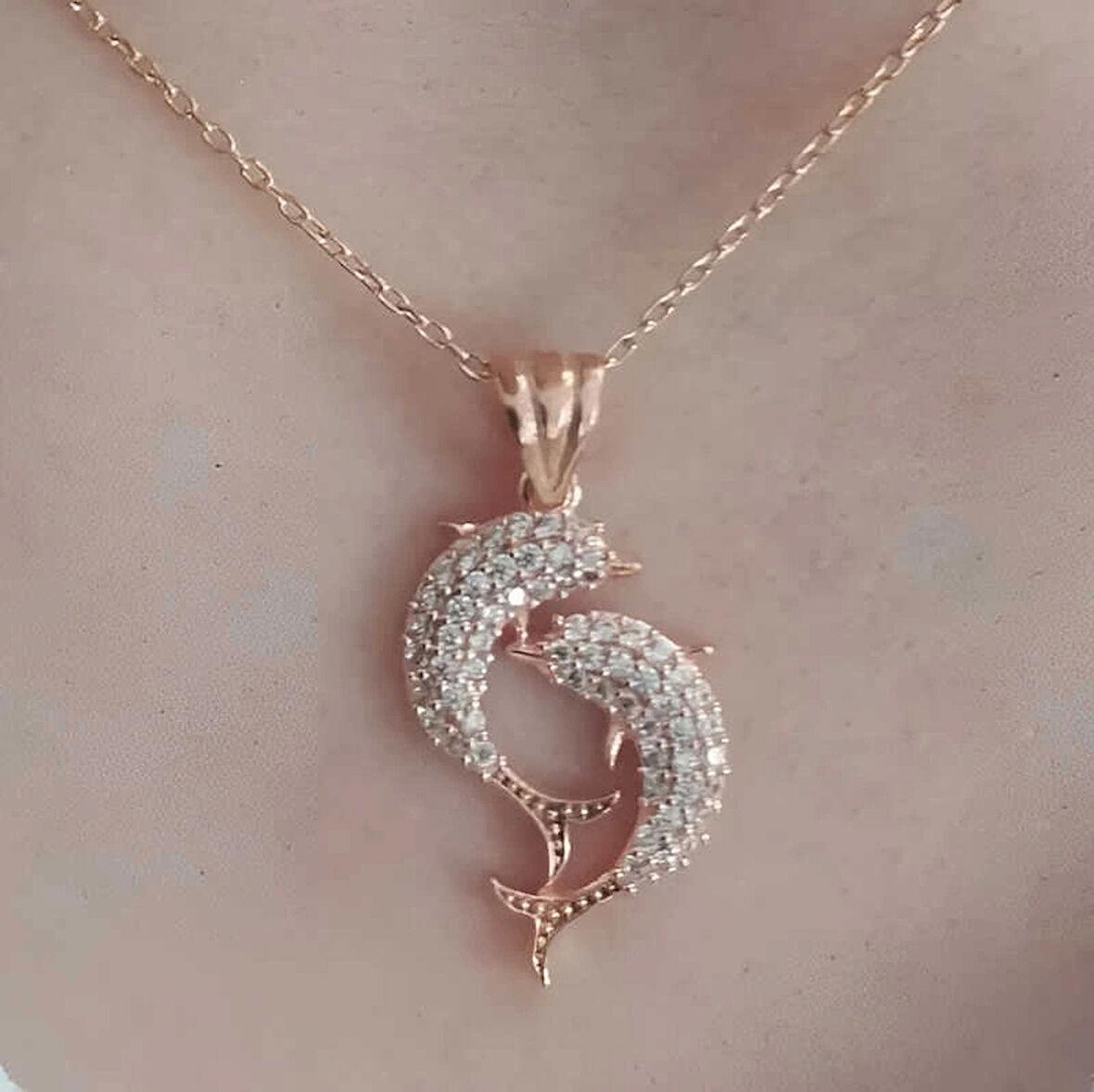 MuI MuI Gümüş Rose Çift Yunus Balığı Kadın Kolye