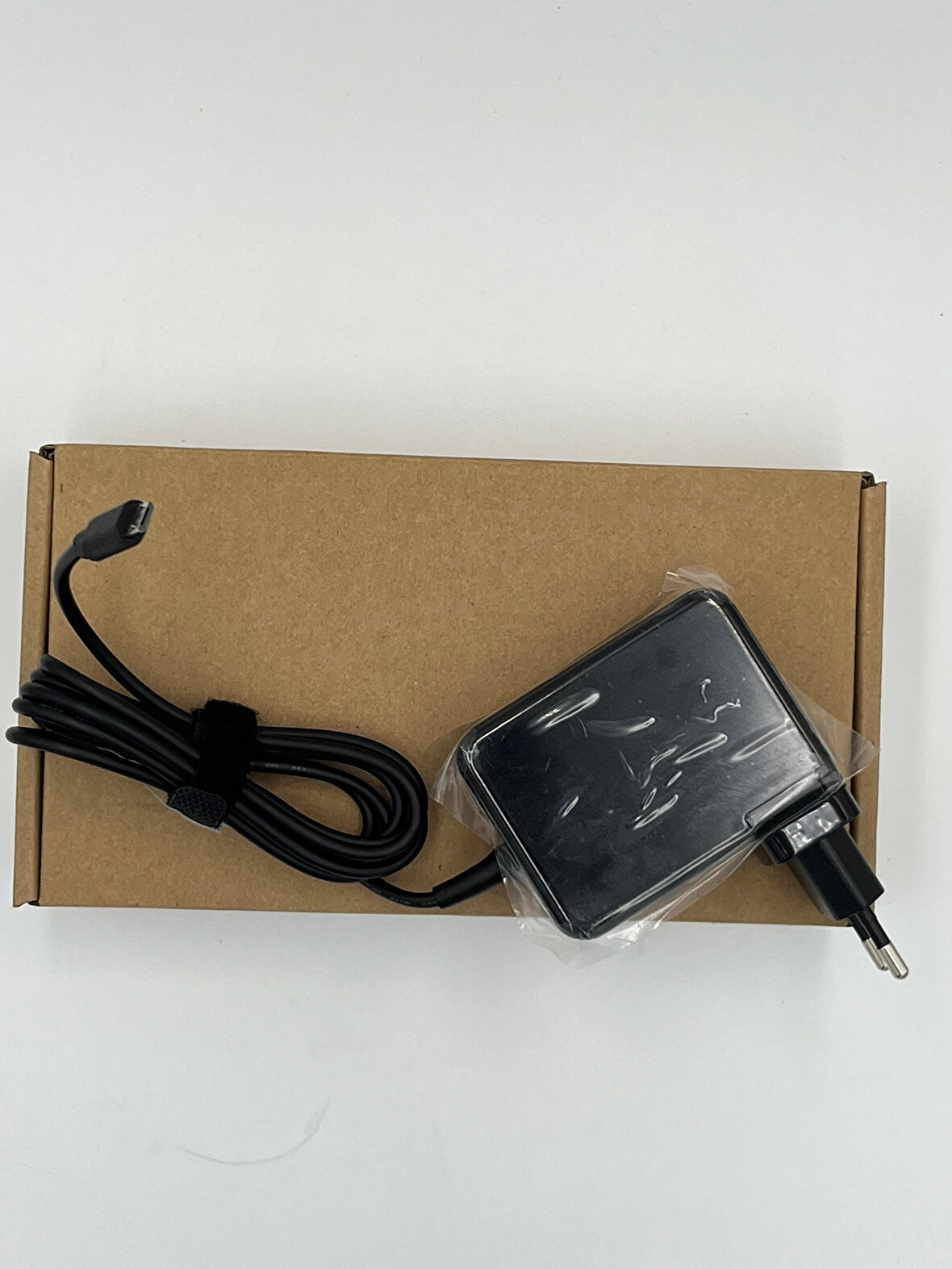 HP Uyumlu 5.25V 5 pin kü.ük soket ENVY X2 3.0A 18w Notebook Adaptörü