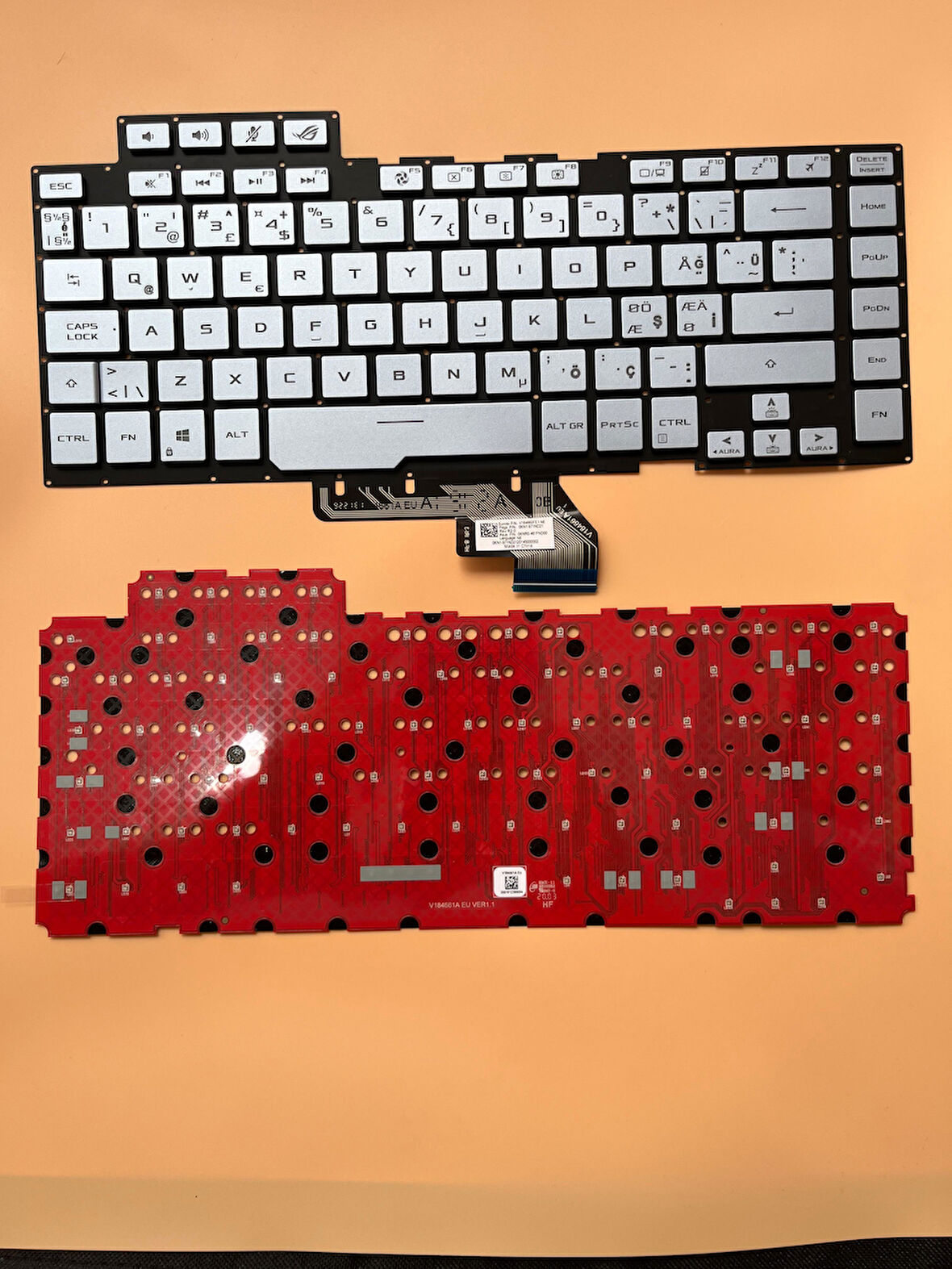 ASUS G NOTEBOOK Led Gümüş Türkçe KLAVYE