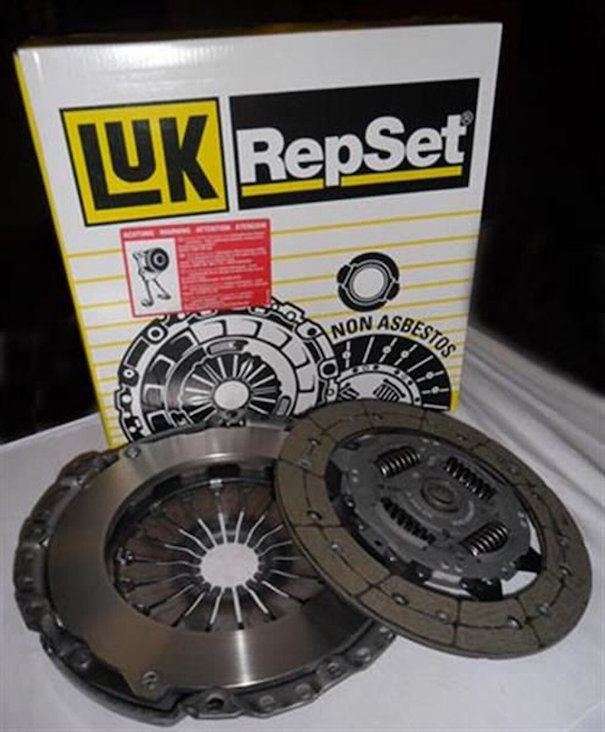 LUK DEBRİYAJ SETİ BASKI DİSK FOCUS 9904 CMAX 0307 MONDEO IV 1.41.61.8 16V FXDA.FXDC 3S417540B1A 1355806 587120