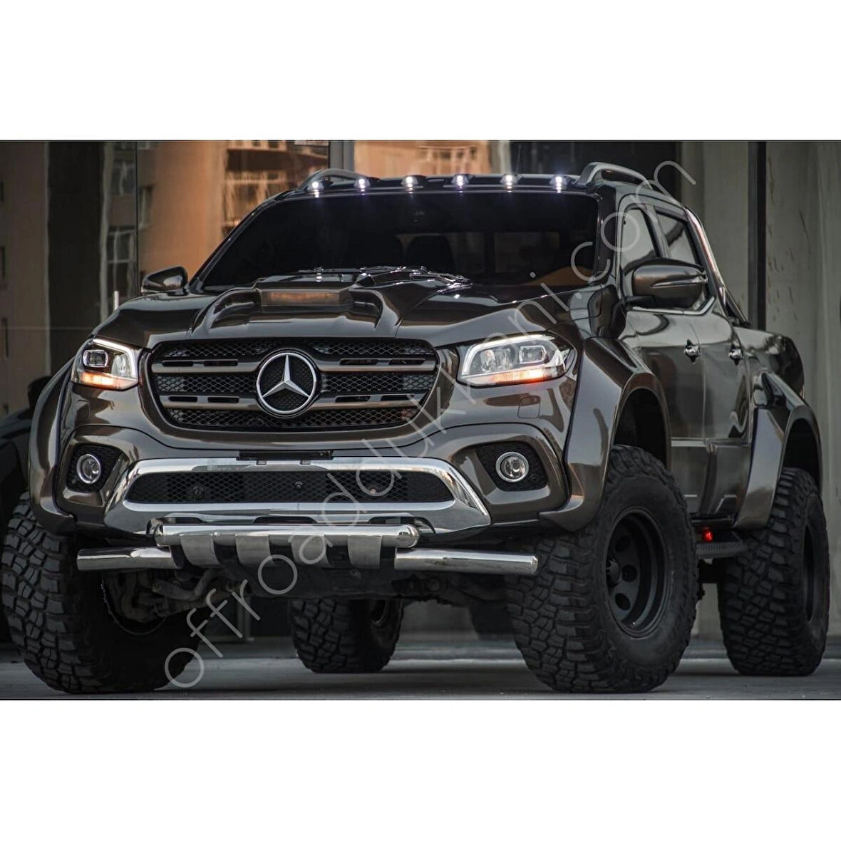 MERCEDES BENZ X-CLASS CİVATASIZ DODİK 4.5MM