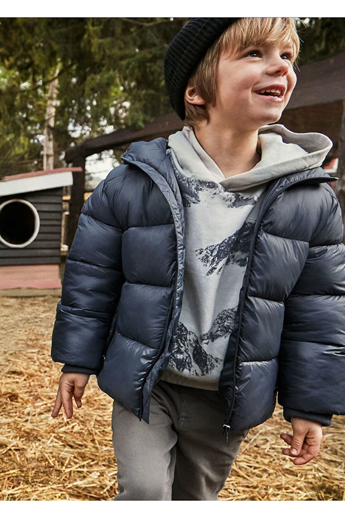 Mayoral Erkek Çocuk Kapüşonlu Dolgulu Parlak Kumaş Mont 4416 Lacivert