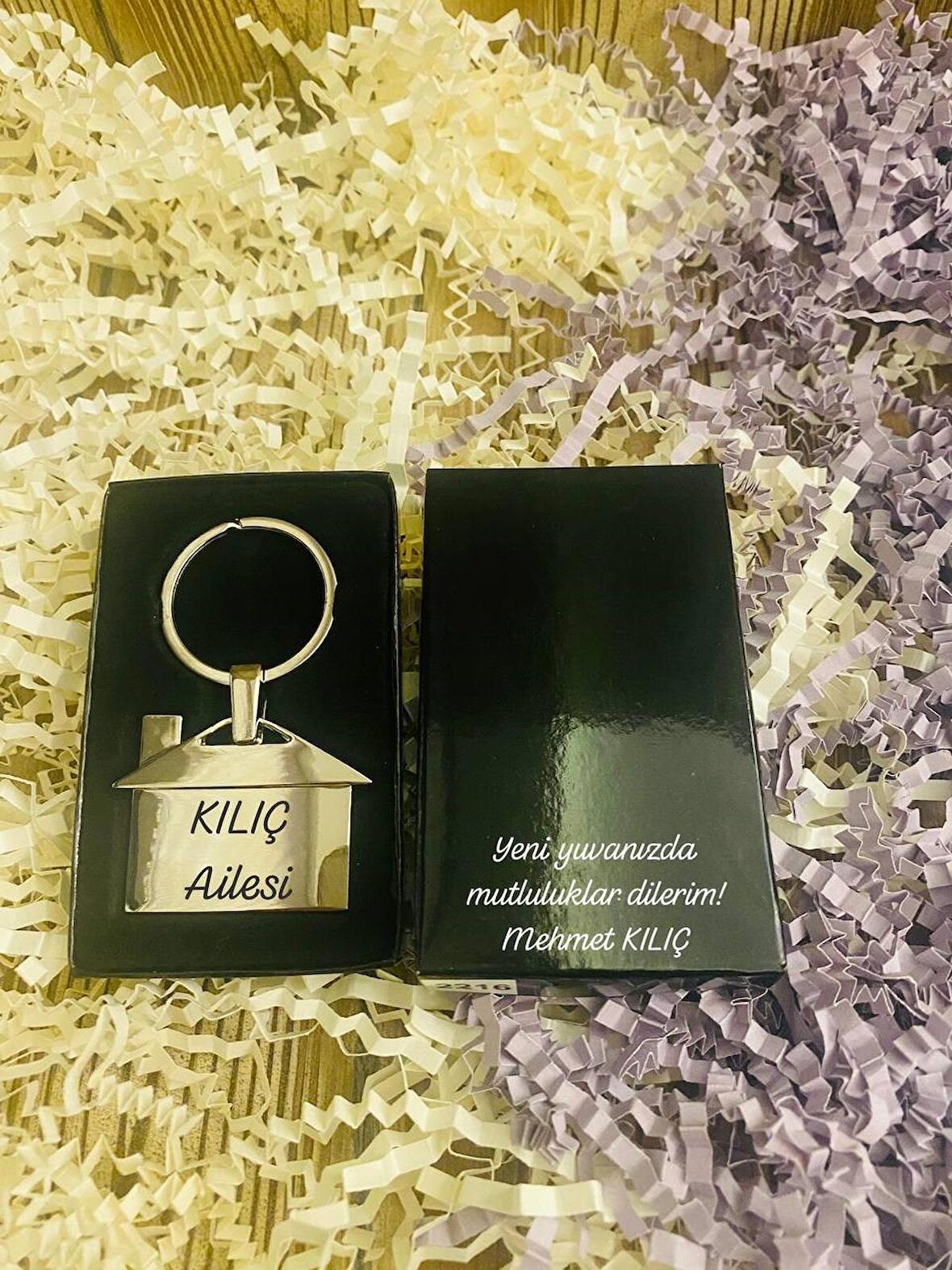 Anahtarlık Ev ve Araba Modeli Birinci Sınıf Kutu ve Anahtarlık İsme Özel