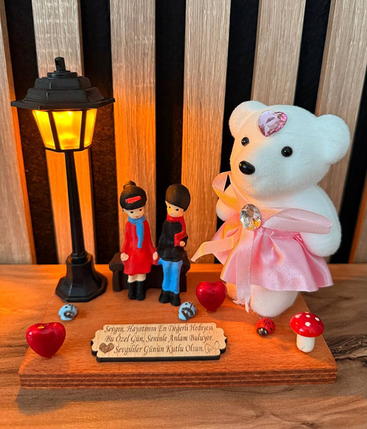 Sevgililer Günü Hediyesi El Yapımı Romantik Dekor Özel Sürpriz Sevgililer Günü Sürprizi