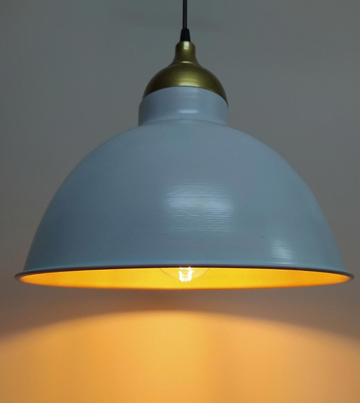 MYLİGHTS  RETRO RUSTİK BEYAZ  İÇİ ALTIN  METAL SARKIT AVİZE ALTIN ASKILI