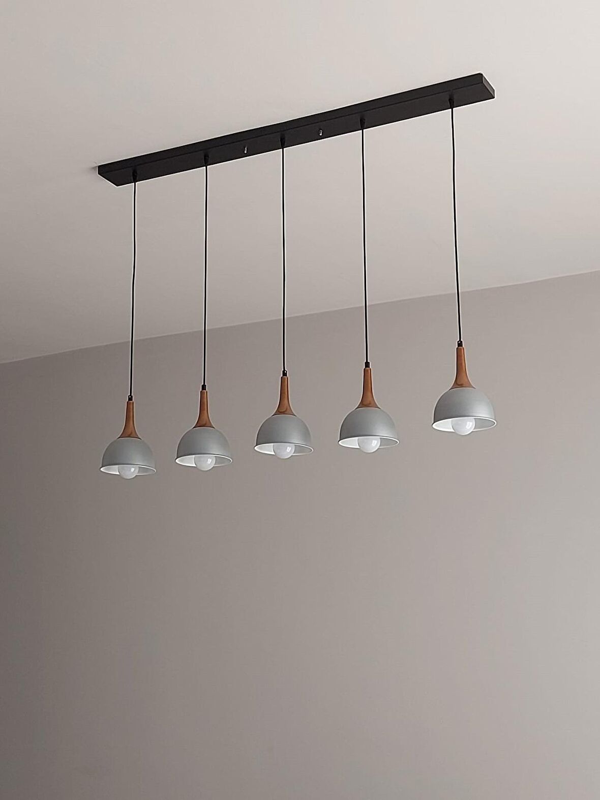 MYLİGHTS  SIRALI  BEŞLİ MASA ÜSÜTÜ SARKIT AVİZE RETRO AVİZE MODERN AVİZE  120 CM