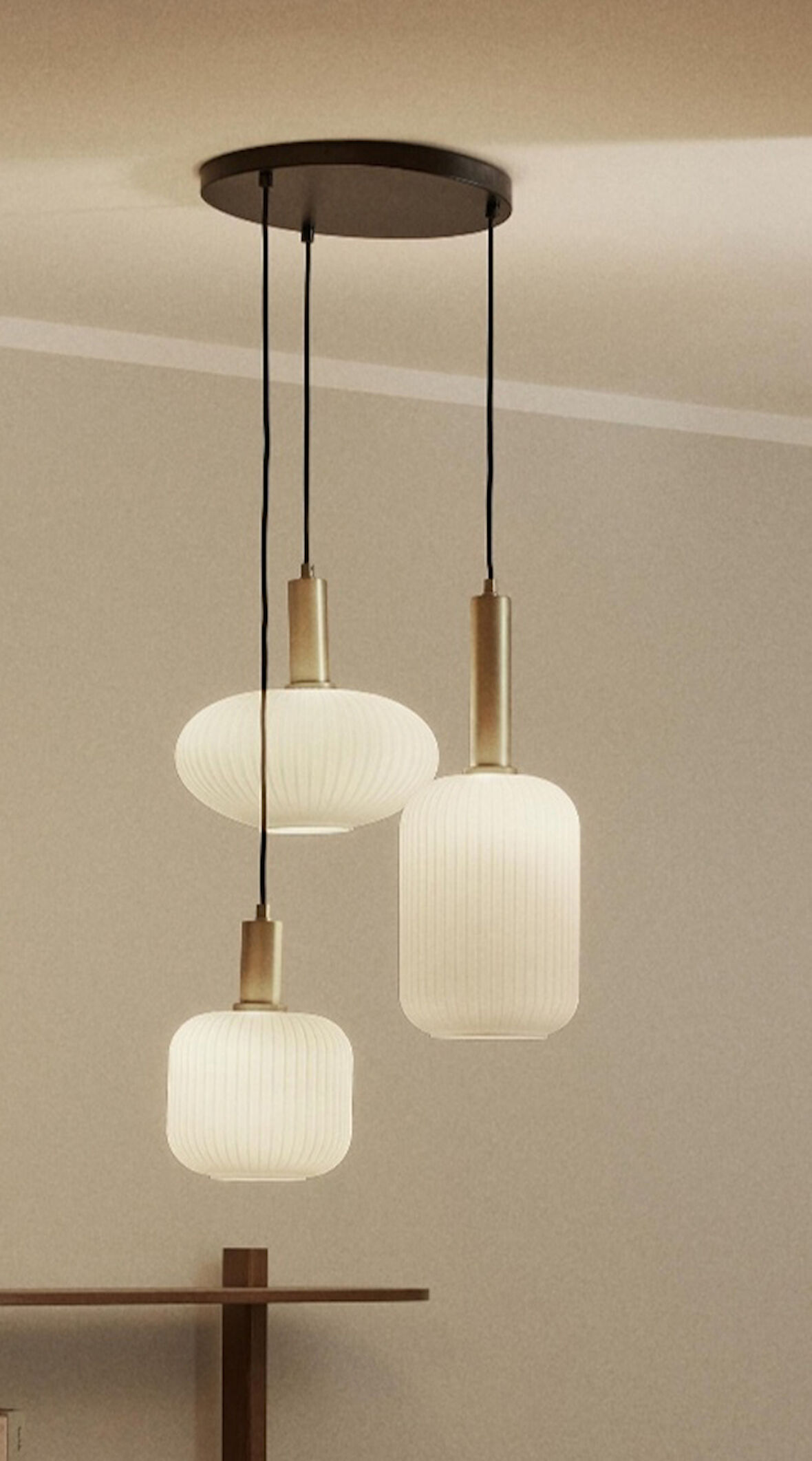 MYLİGHTS RUSTİK  ÜÇLÜ BAL CAMLI AVİZE  KASA  40CM  ESKİTME 