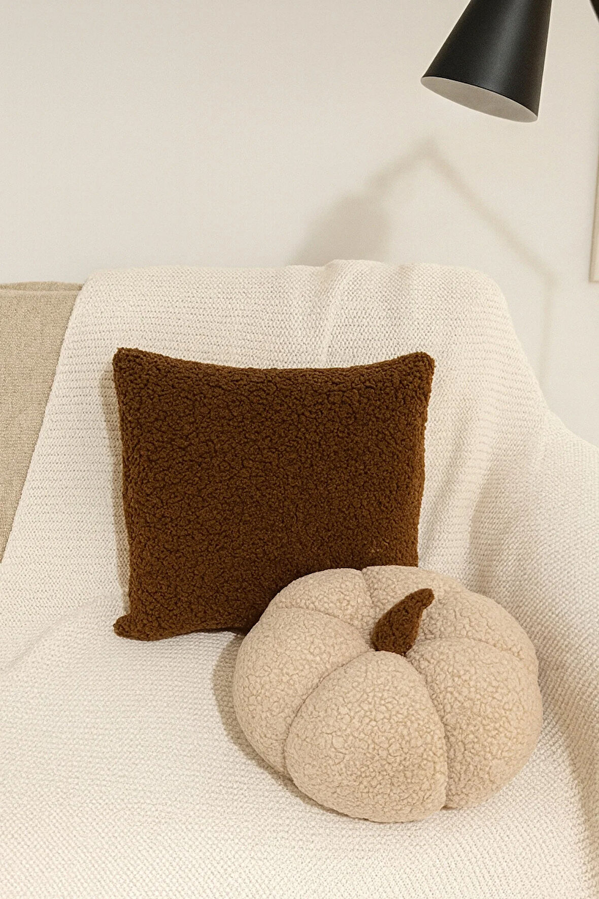 TEDDY DEKORATİF BALKABAĞI YASTIK ve İÇ DOLGULU KIRLENT