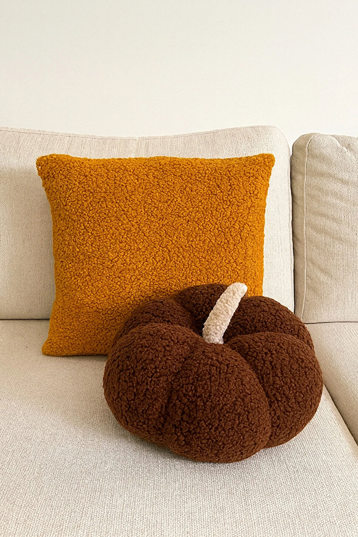 TEDDY DEKORATİF BALKABAĞI YASTIK ve İÇ DOLGULU KIRLENT