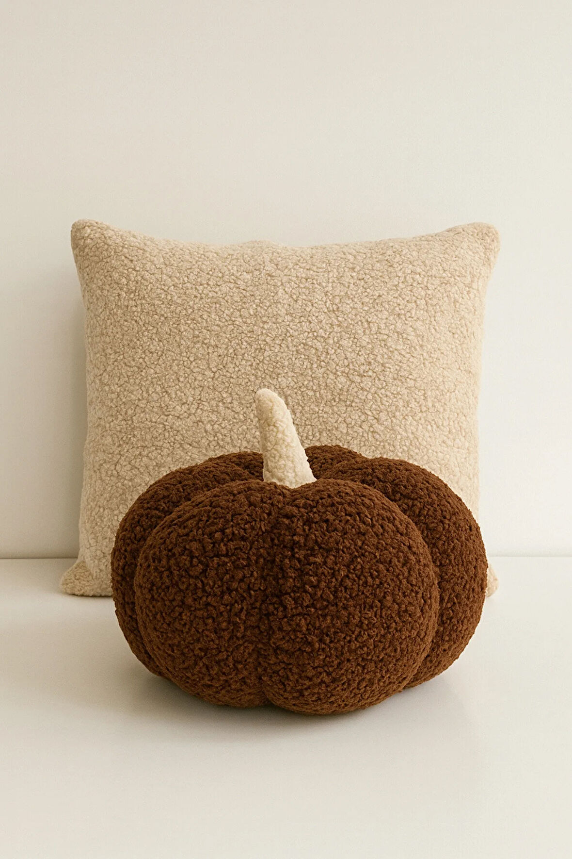 TEDDY DEKORATİF BALKABAĞI YASTIK ve İÇ DOLGULU KIRLENT