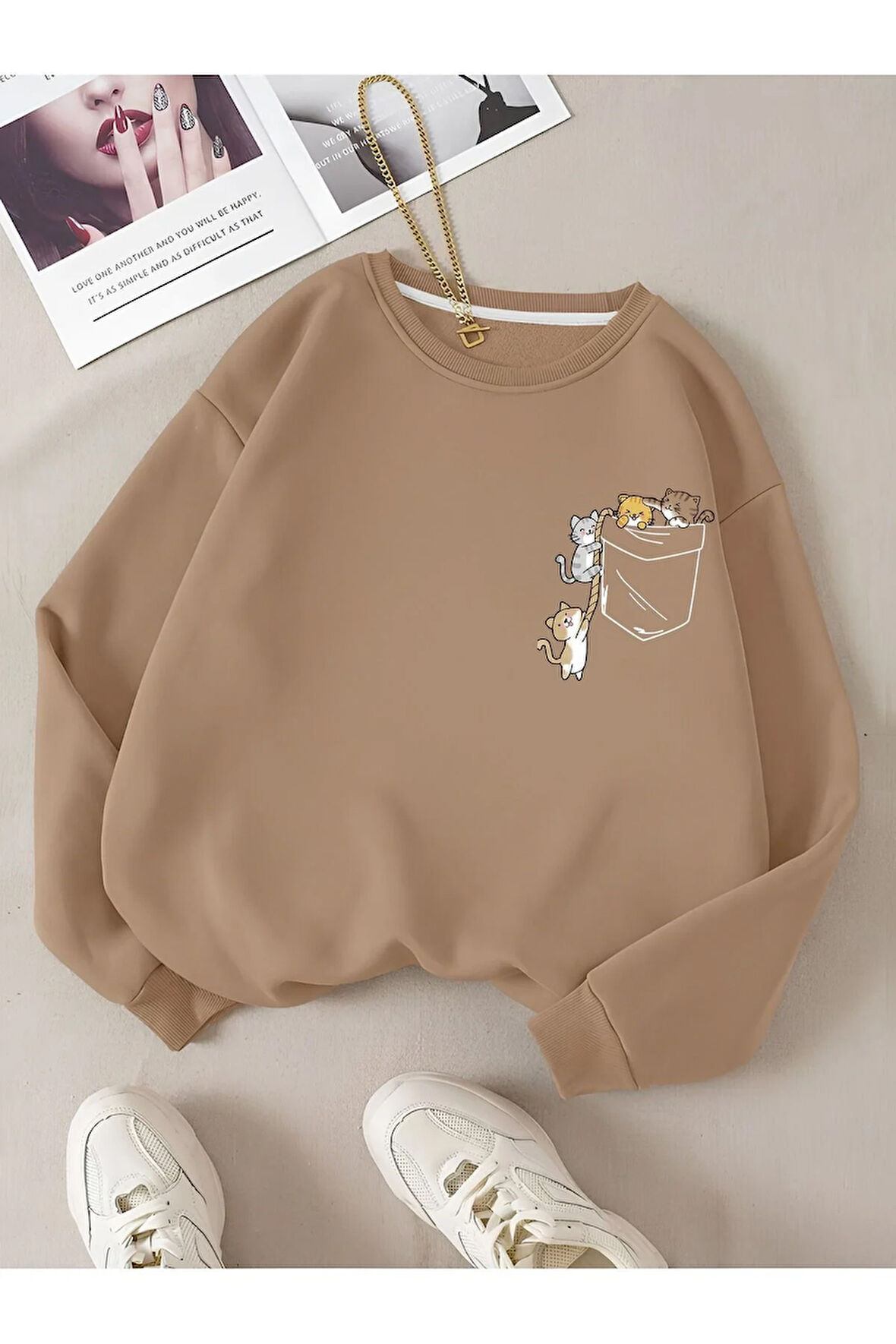 Üç iplik Kadın Renkli Cat Özel Göğüs Baskılı Oversize Bisiklet Yaka Sweatshirt