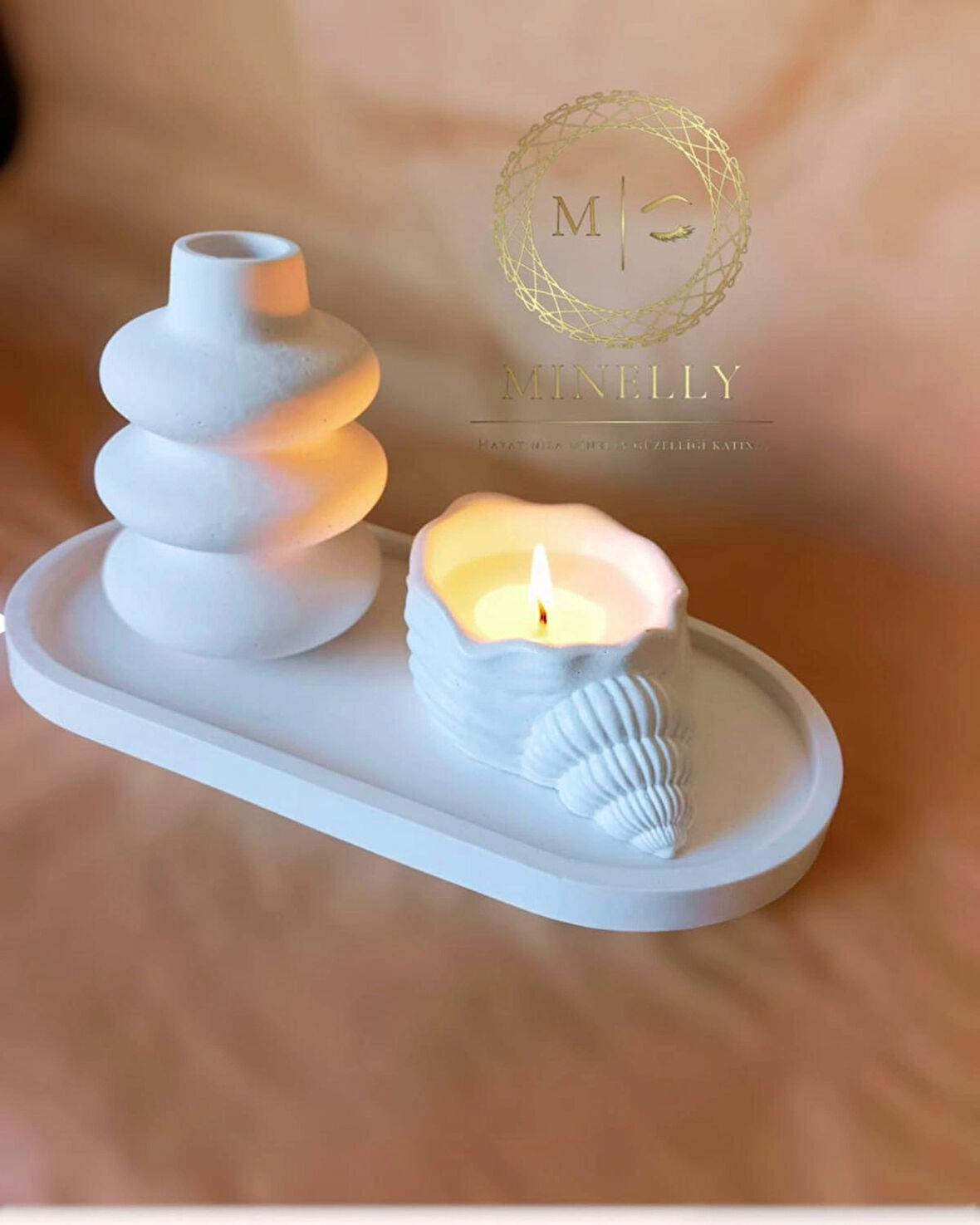 Minelly Nuvem Işıltısı