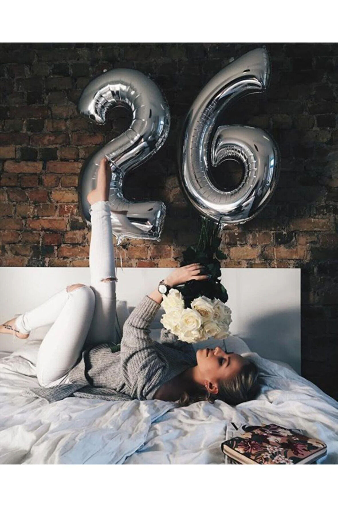 26 Yaş Gümüş Folyo Balon