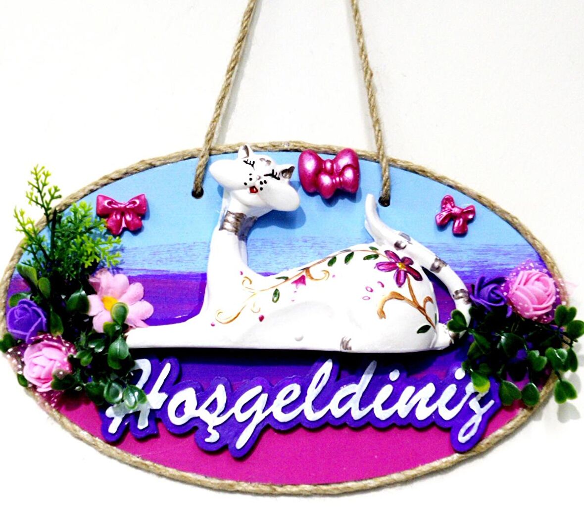 Kedi Figürlü Hoşgeldiniz Yazılı El Boyaması Renkli Kapı Süsü