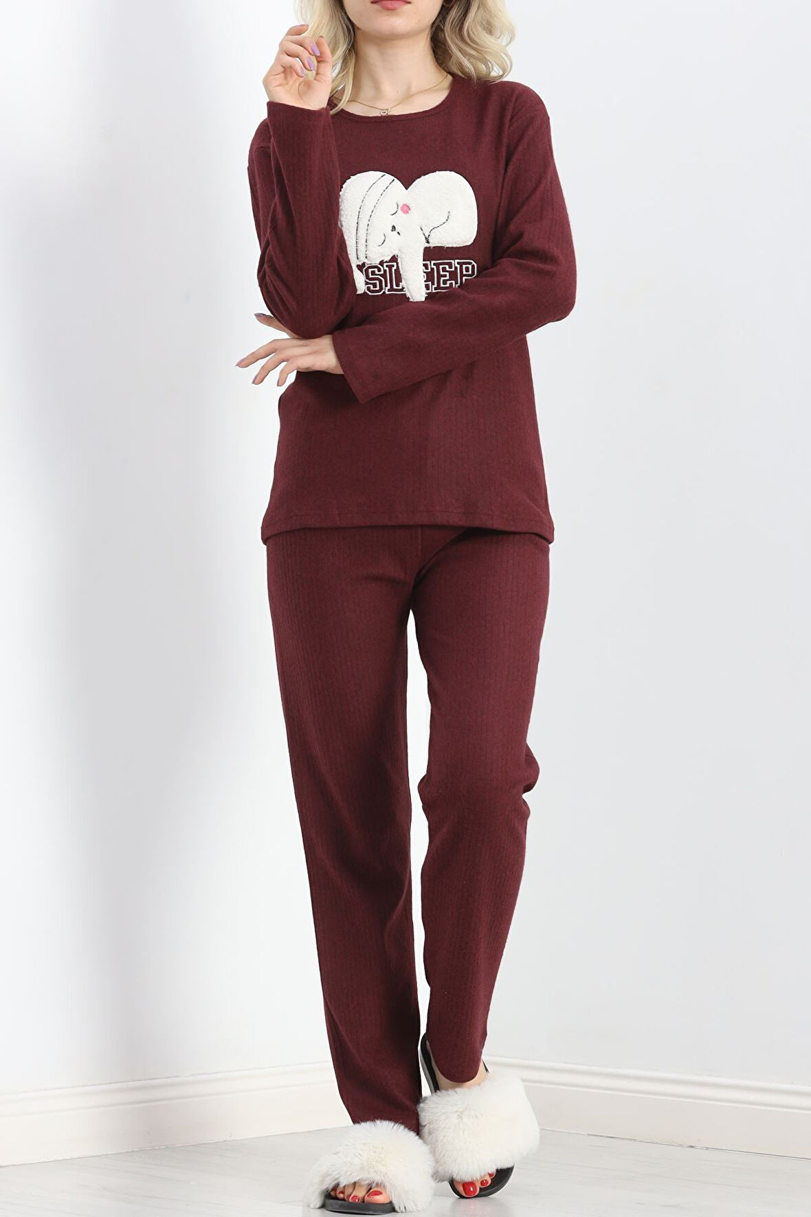 MokaShopin Nakışlı Fitilli Pijama Takımı Bordo - 19217.1048.