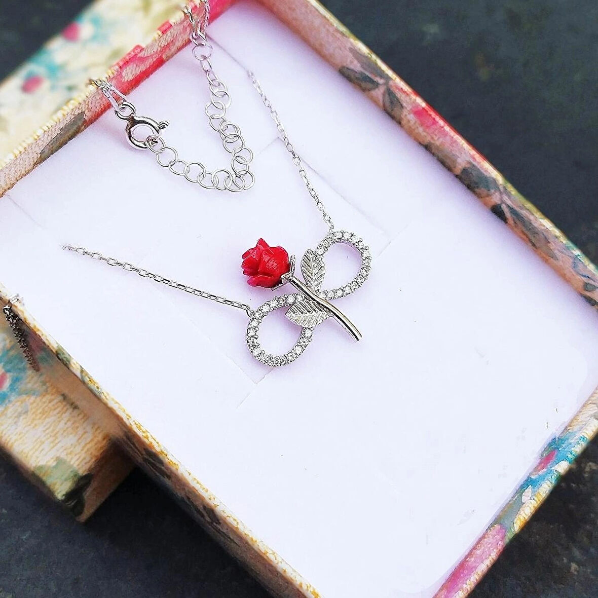 Modahilye - 925 Ayar Orjinal Gümüş Sonsuzluk Gül Kolye 