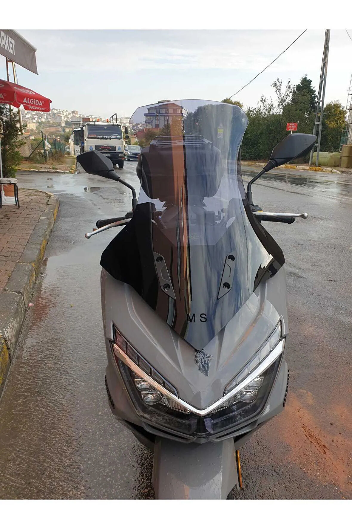 Mondial Strada 125 Ön cam 2023 2024 Model Yılı 75cm Açıkfüme Renk 4mm Uzun ve geniş