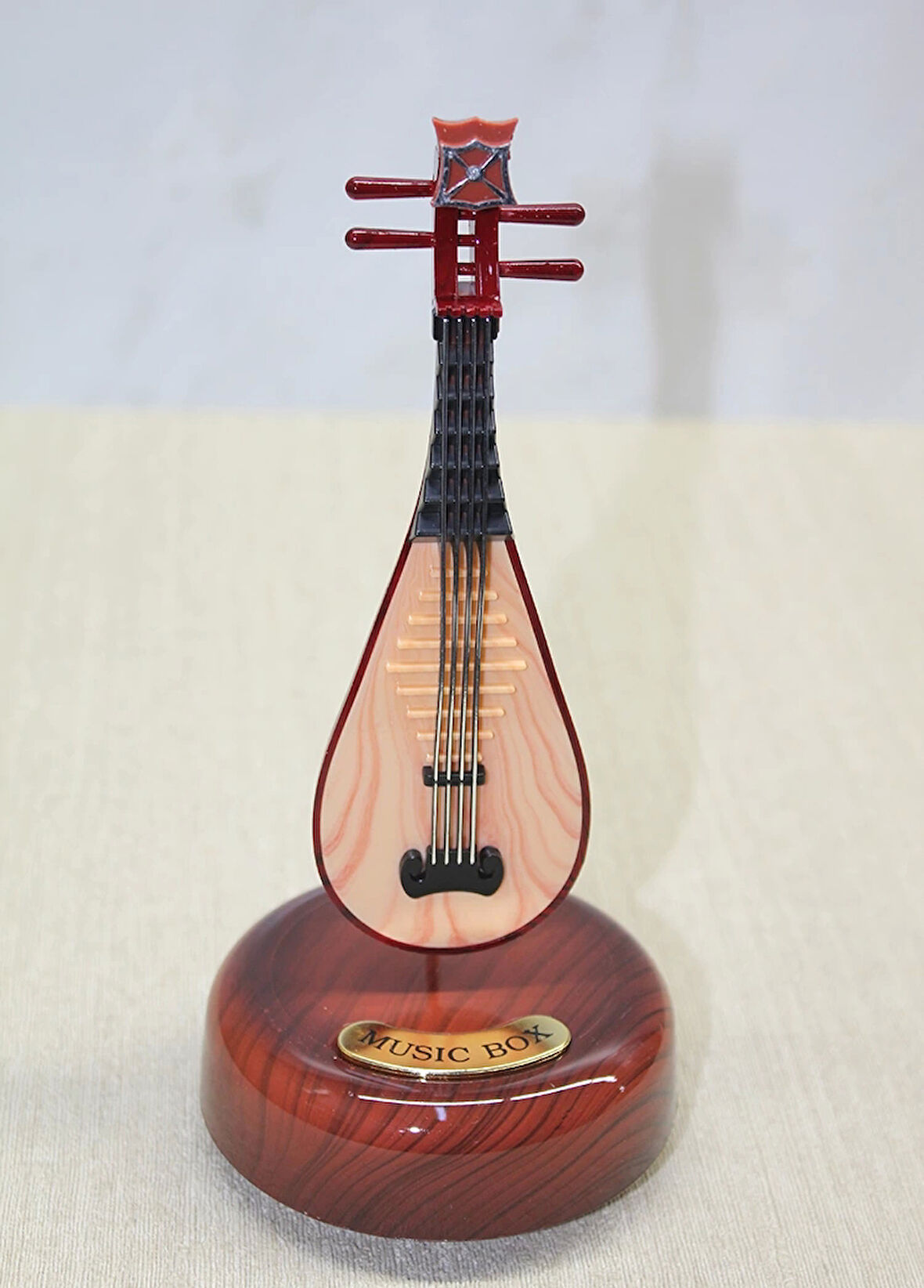 Ud Tasarımlı Müzik Kutusu