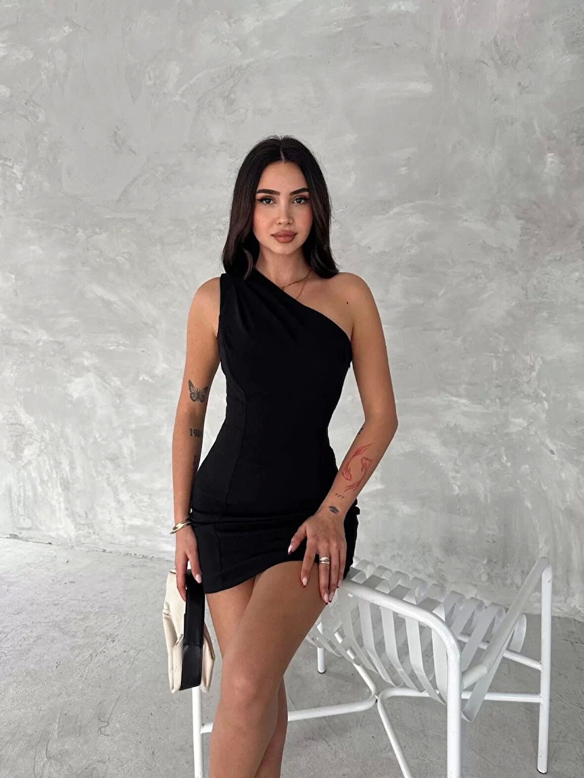 Tek Omuzlu Kolsuz Mini Boy Elbise - Siyah