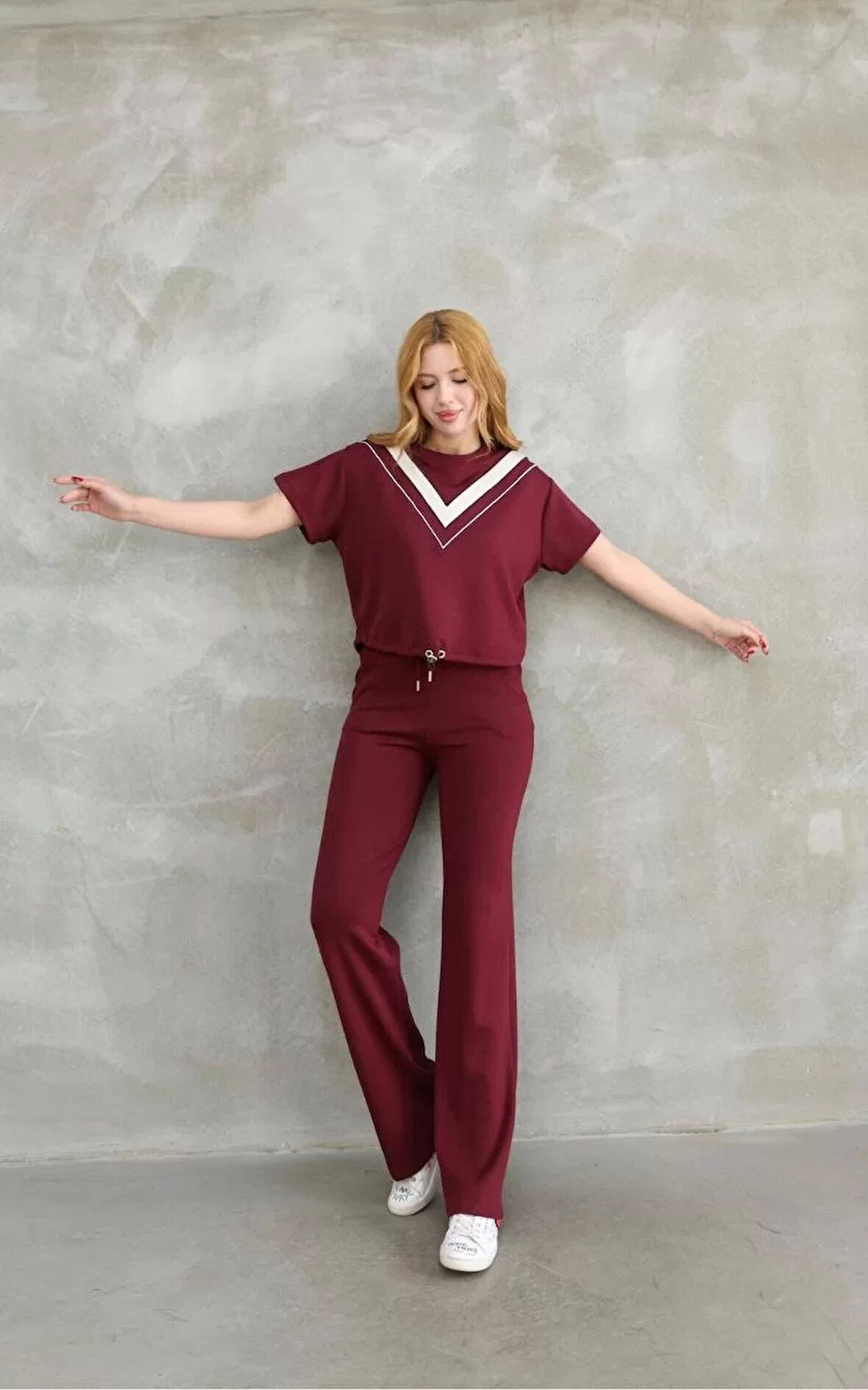 Osy Modal Yumuşak dokulu Kumaş Bisiklet Yaka Parçalı detaylı Kısa Kollu Takım - Bordo