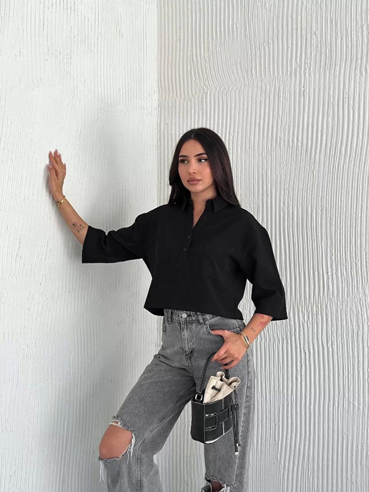 Z Krep Kadın Crop Yakalı Gömlek İlik Düğmeli Üç Çeyrek Sleeve Kol - Siyah