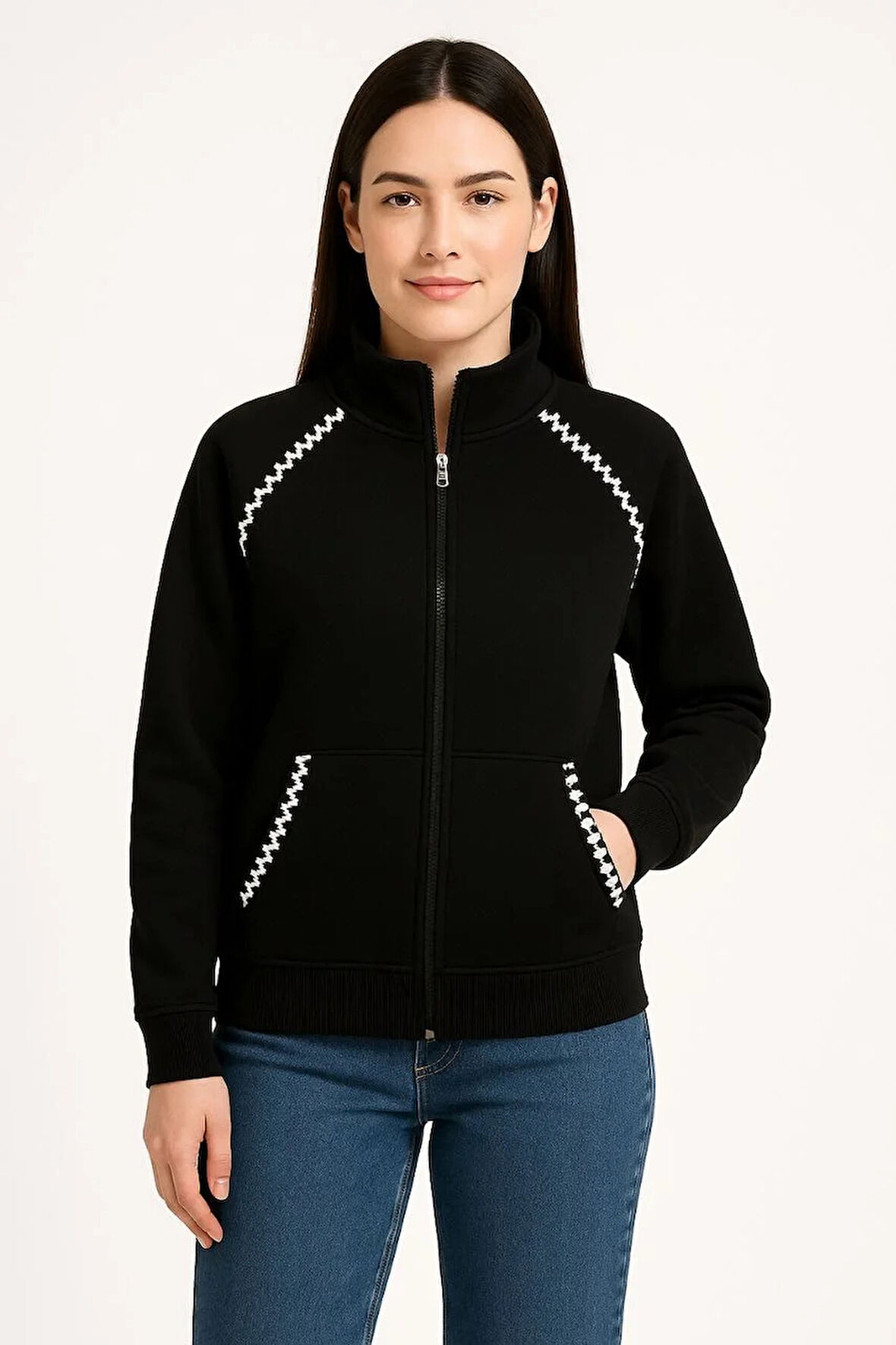 Kadın Oversize Dik Yaka Fermuarlı Sweatshirt - Zincir Nakışli Kanguru Cepli, - Siyah