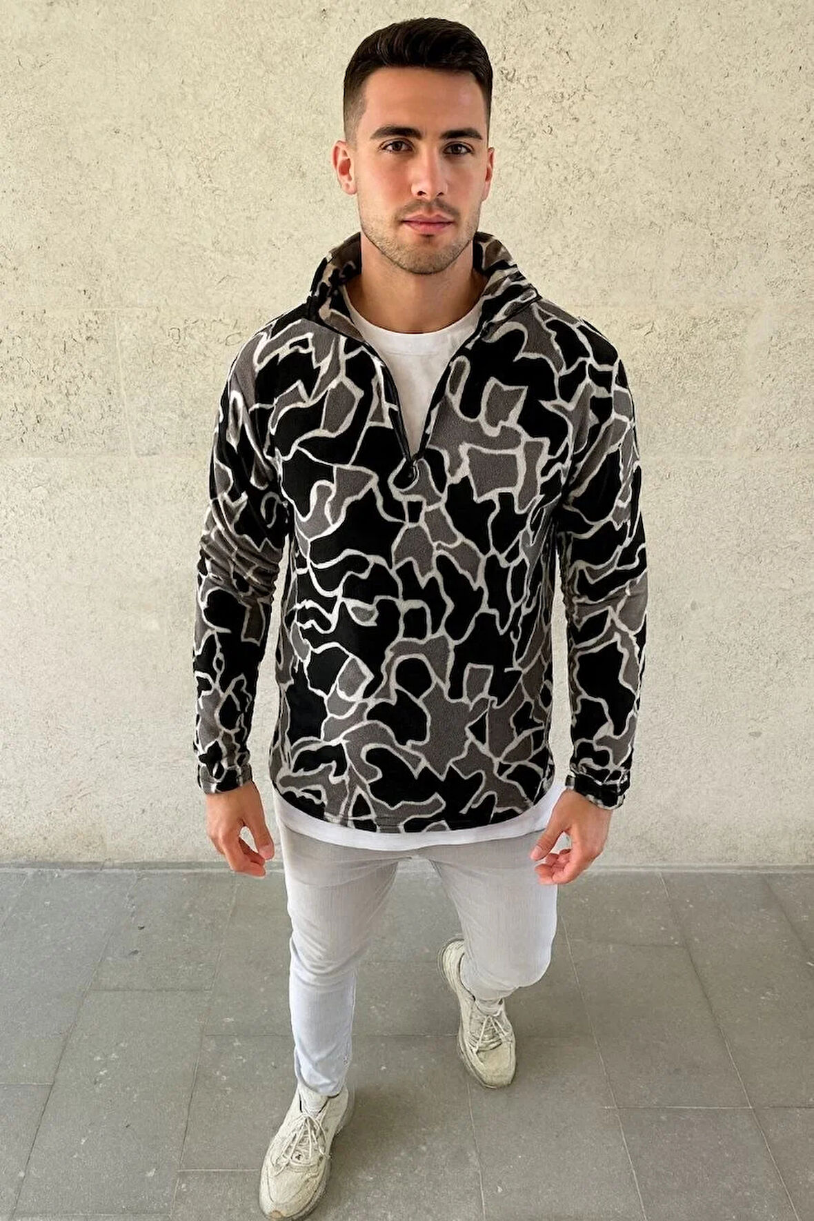 Erkek Yarım Fermuarlı Desenli Polar Sweat Yakalı, Uzun Kollu, Oversize Rahat Kalıp - Siyah