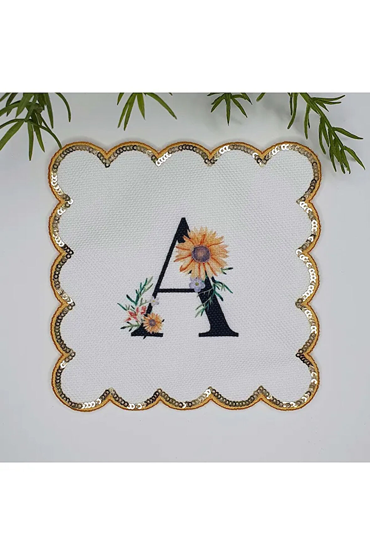 A Harfi Baskılı Kişiye Özel Pul İşlemeli Monogramlı Nakış Kenar Pullu Kokteyl Peçetesi 1 Adet