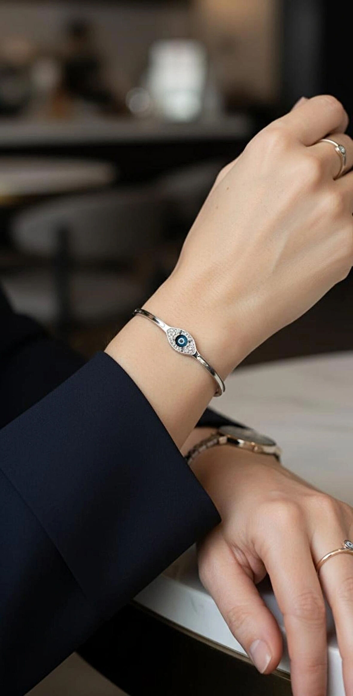 ESU KELEPÇE BİLEKLİK 