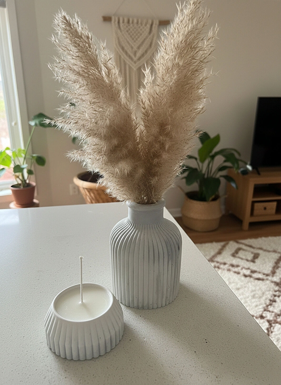 Bohem İskandinav Vazo ve Soya Mum Seti | Mat Gri Beyaz Modern Dekoratif 2'li Set HEDİYE