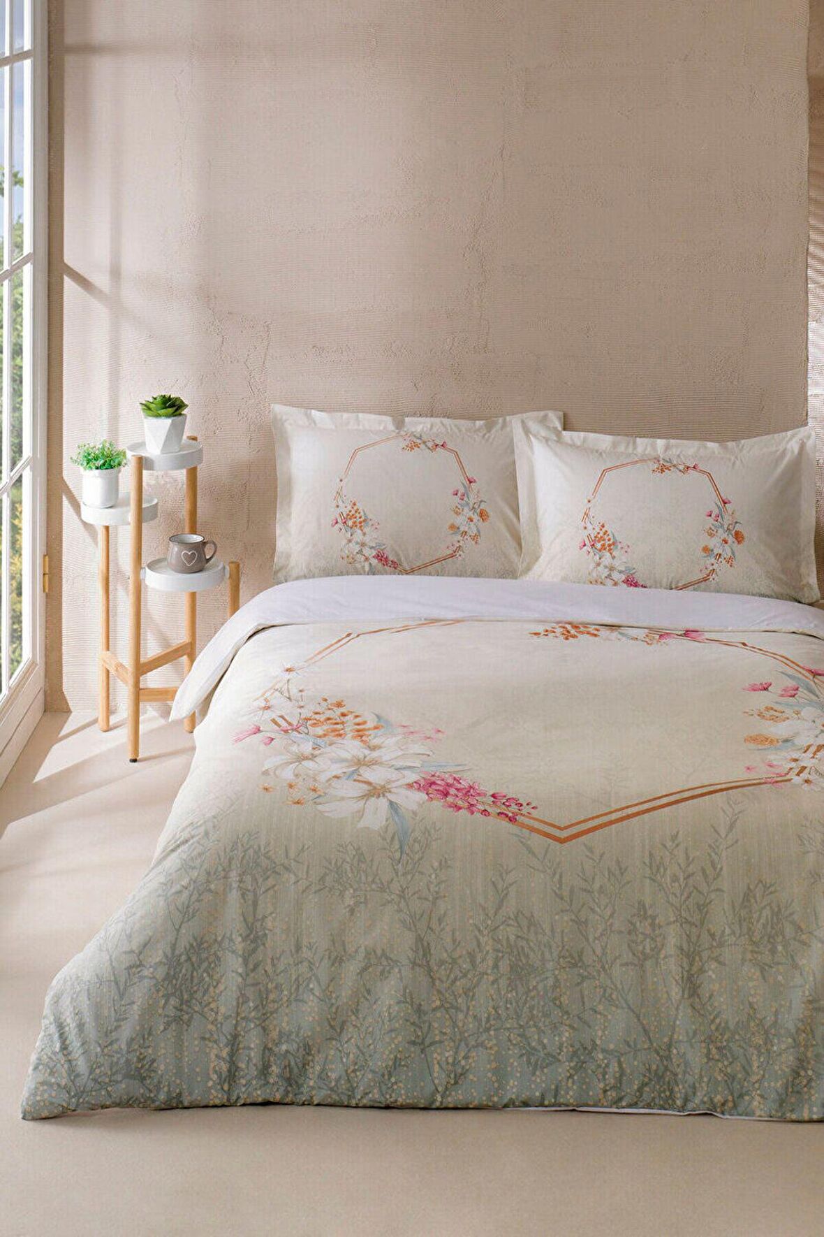 Nishev Çift Kişilik Ranforce Nevresim Takımı Candidum Krem