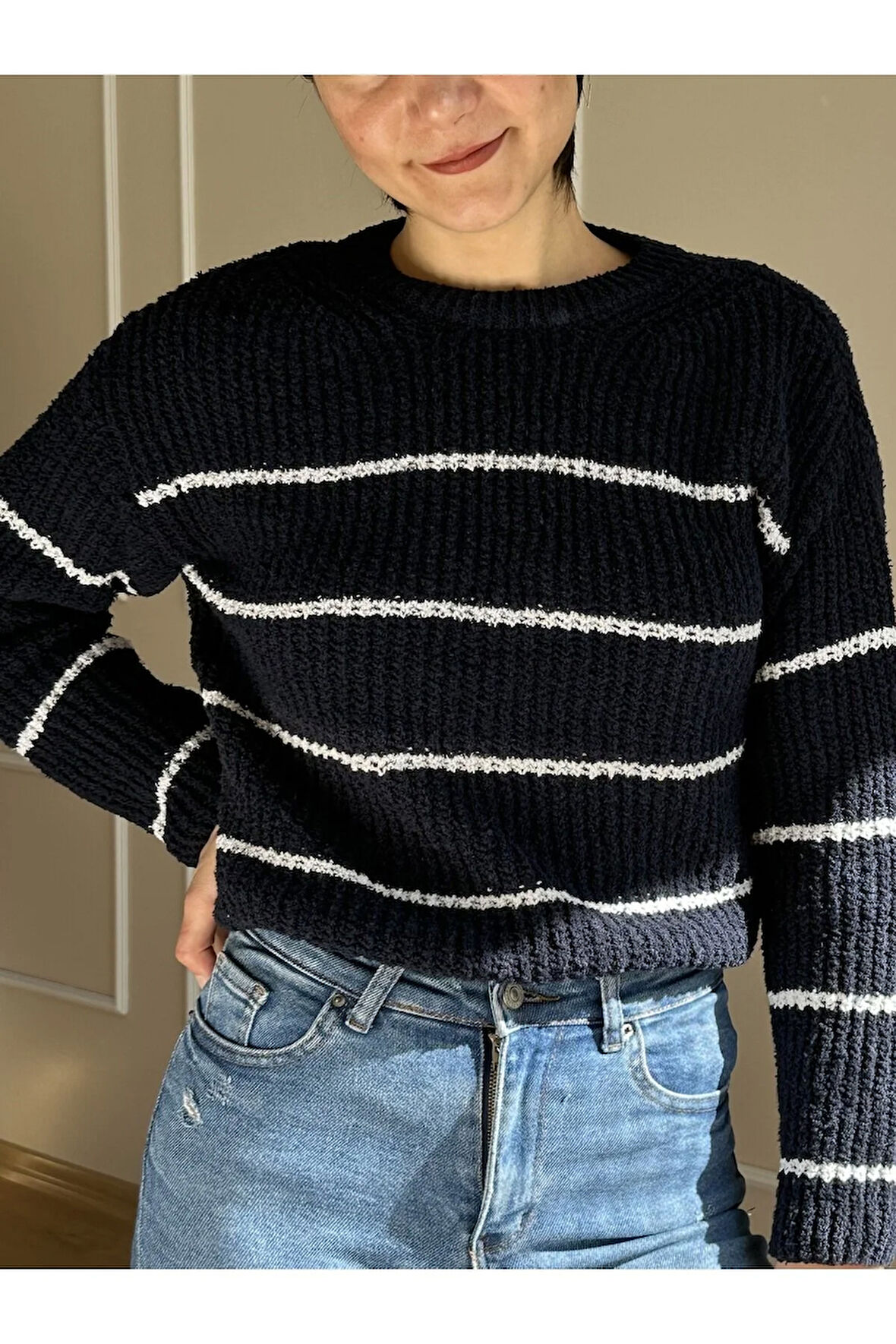 Lacivert Bisiklet Yaka Beyaz Enine Çizgili Düşük Kol Örme Kazak