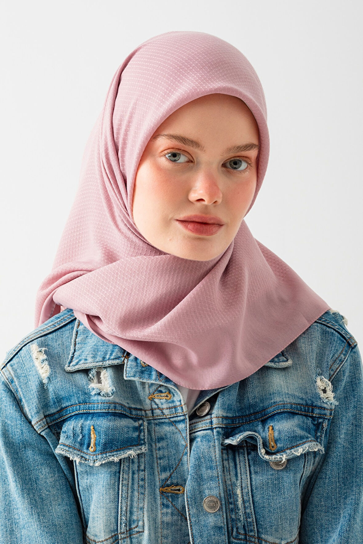 Soft Pamuk Jakarlı Eşarp – Doğal Dokulu, Hafif ve Nefes Alan Kumaş- Bambu Kraş Eşarp Yumuşak Dokulu Düz Renk Eşarp, Tesettür Eşarp