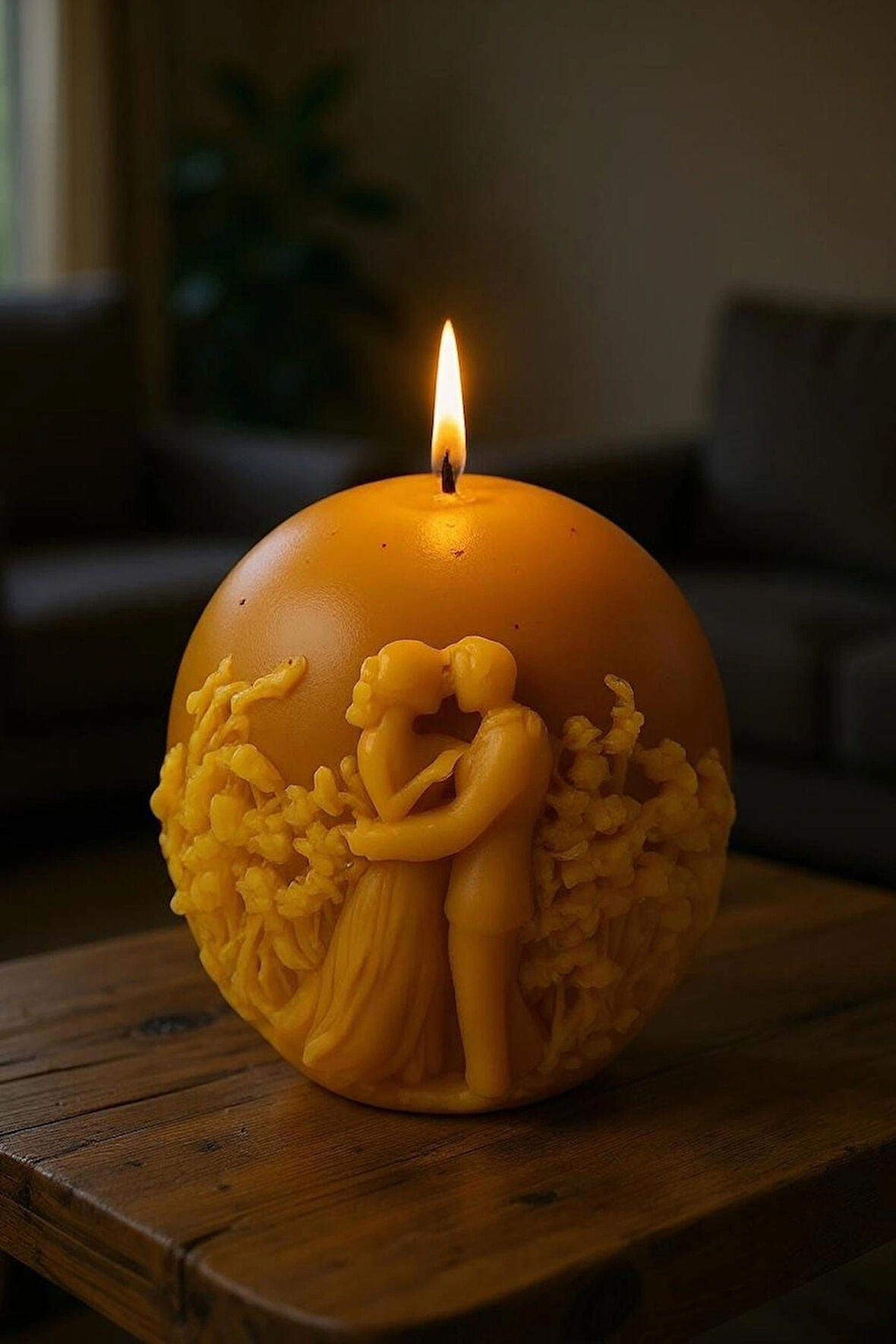 NEFHA CANDLE Romantik Çift Temalı Küre Balmumu Mum