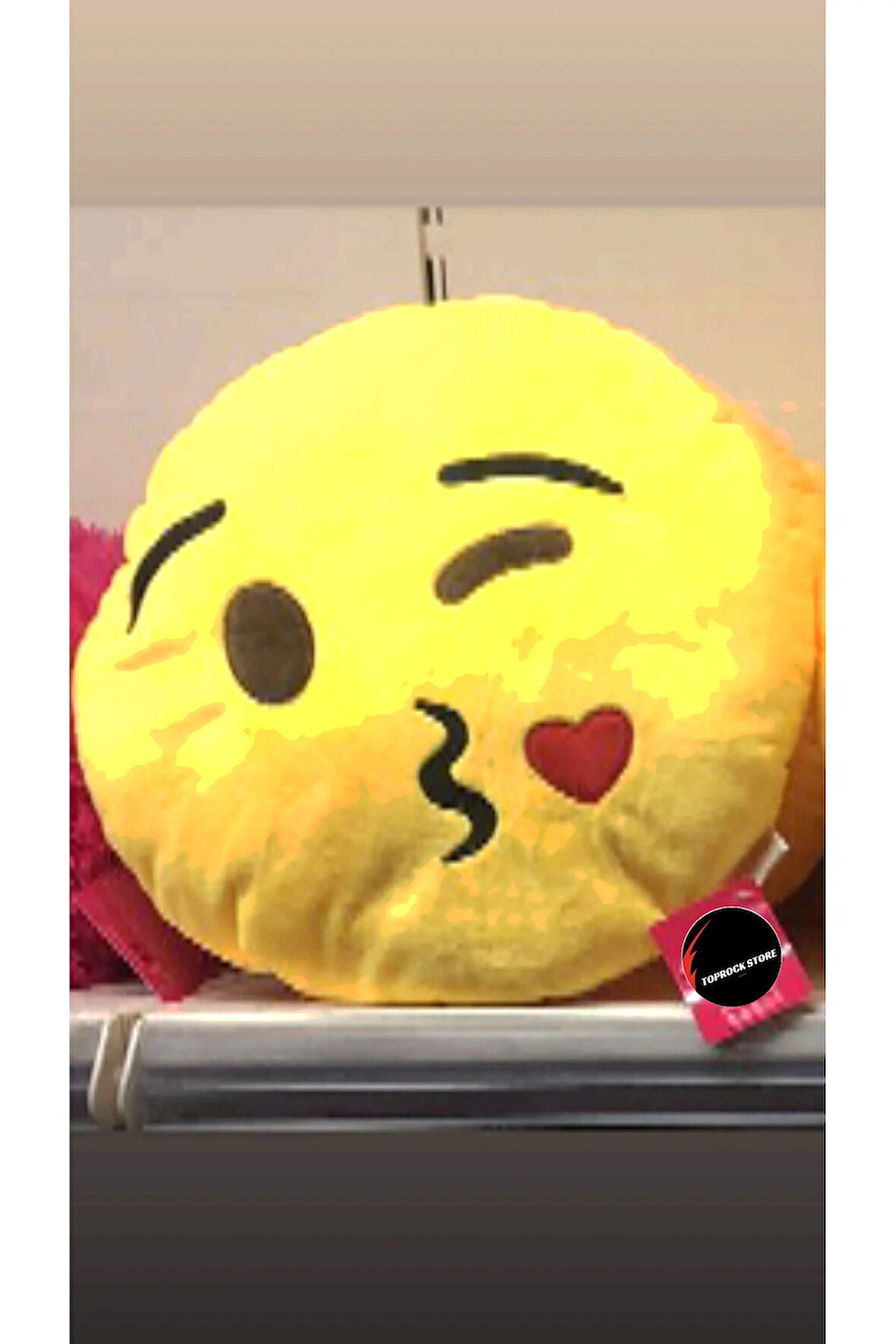 Öpücük Atan Emoji Yastık 35 Cm Büyük Boy Hediyelik Uyku Arkadaşı