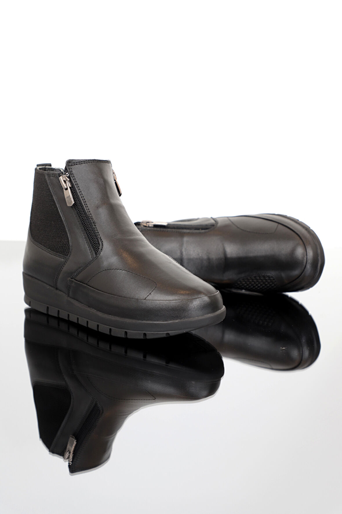 Konfores 1361 Hakiki Deri Anatomik Tabanlı Kadın Bot