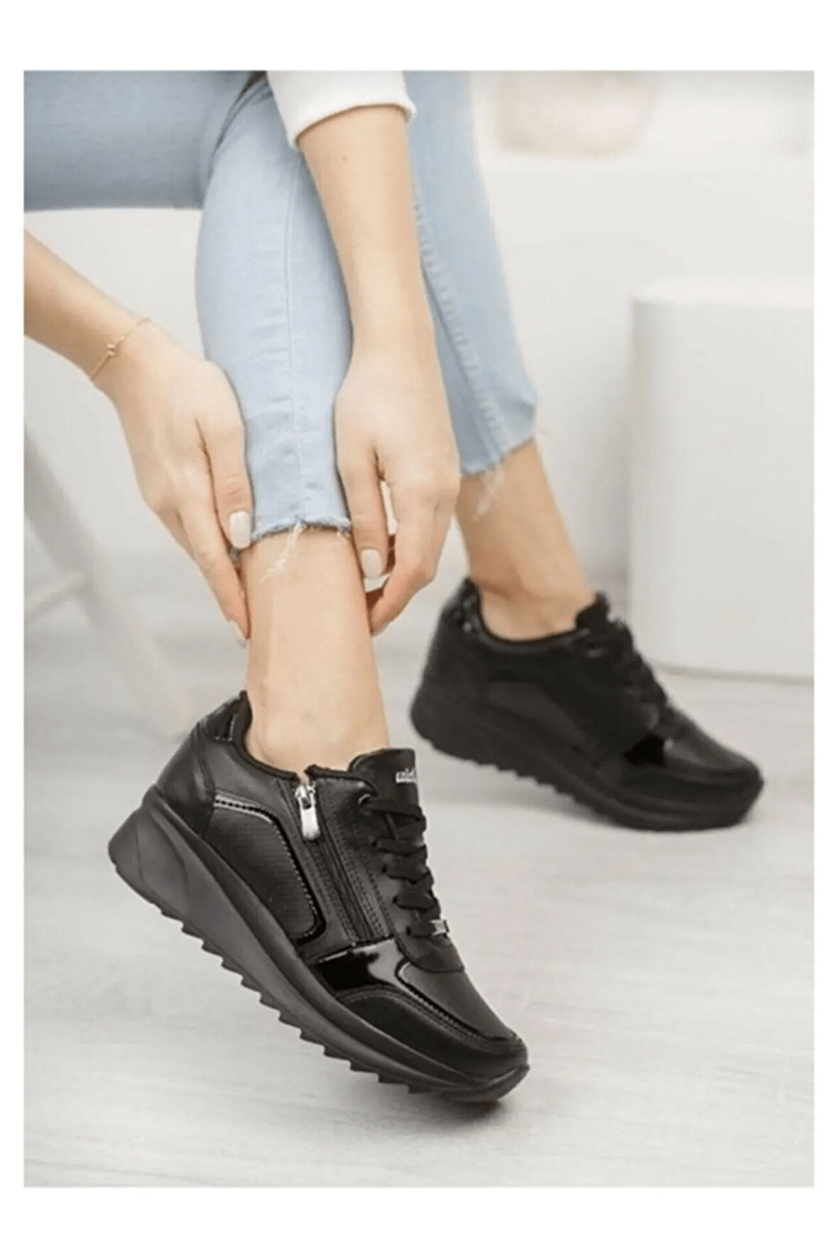 Konfores 1662 Anatomik Tabanlı Fermuarlı Kadın Sneakers Ayakkabı